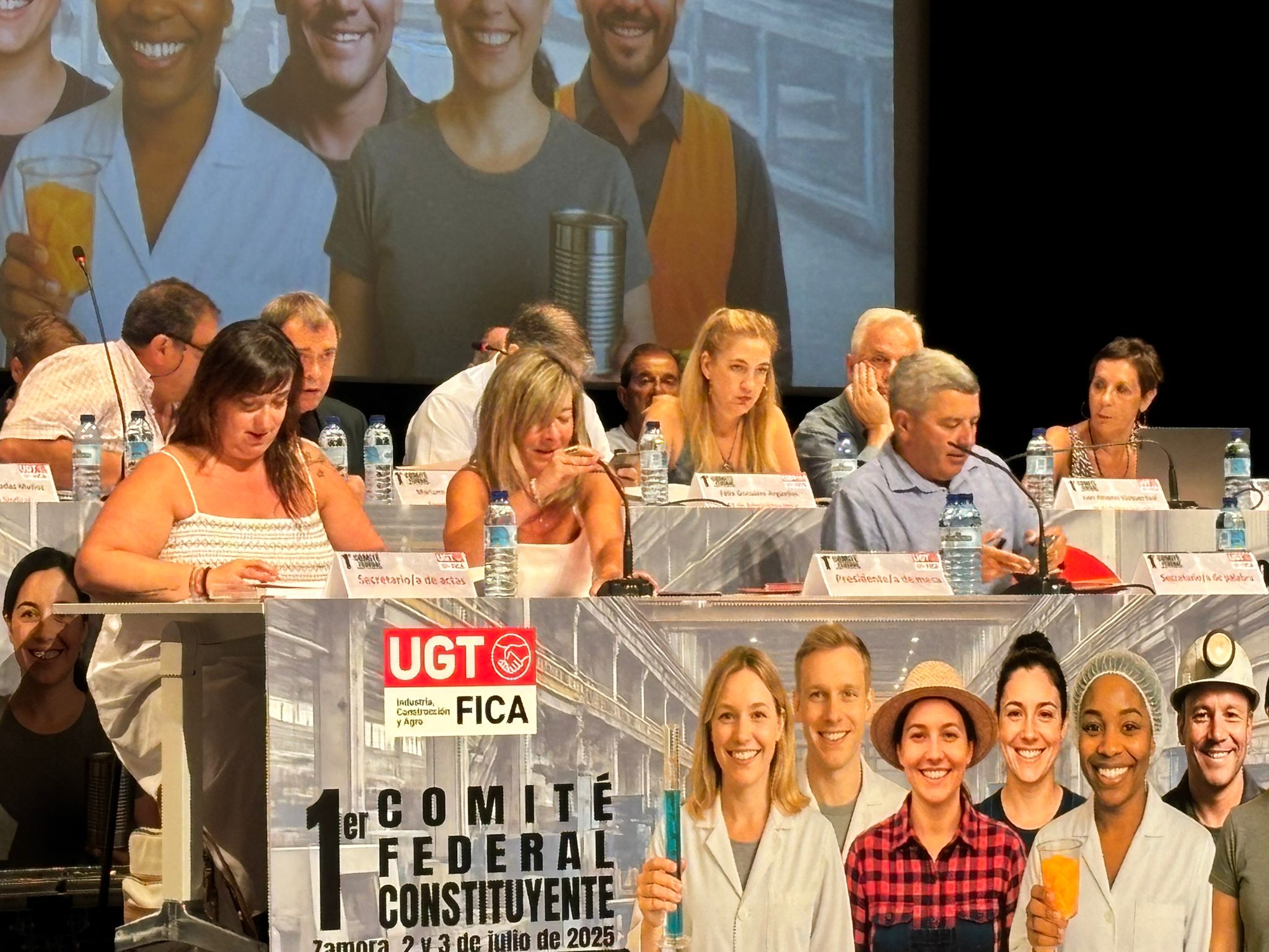 020725 Comite Federal Sandra 3